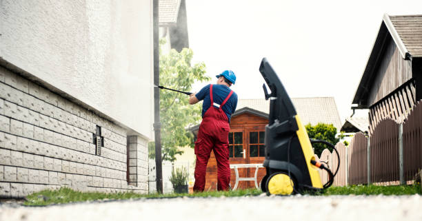 Best Driveway Pressure Washing  in Helotes, TX